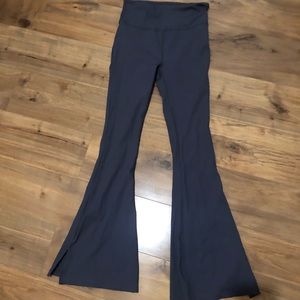 Gray flared leggings